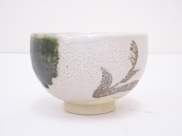 美濃焼伝統工芸品協同組合 | 織部茶碗 22 市江 鳳造 作